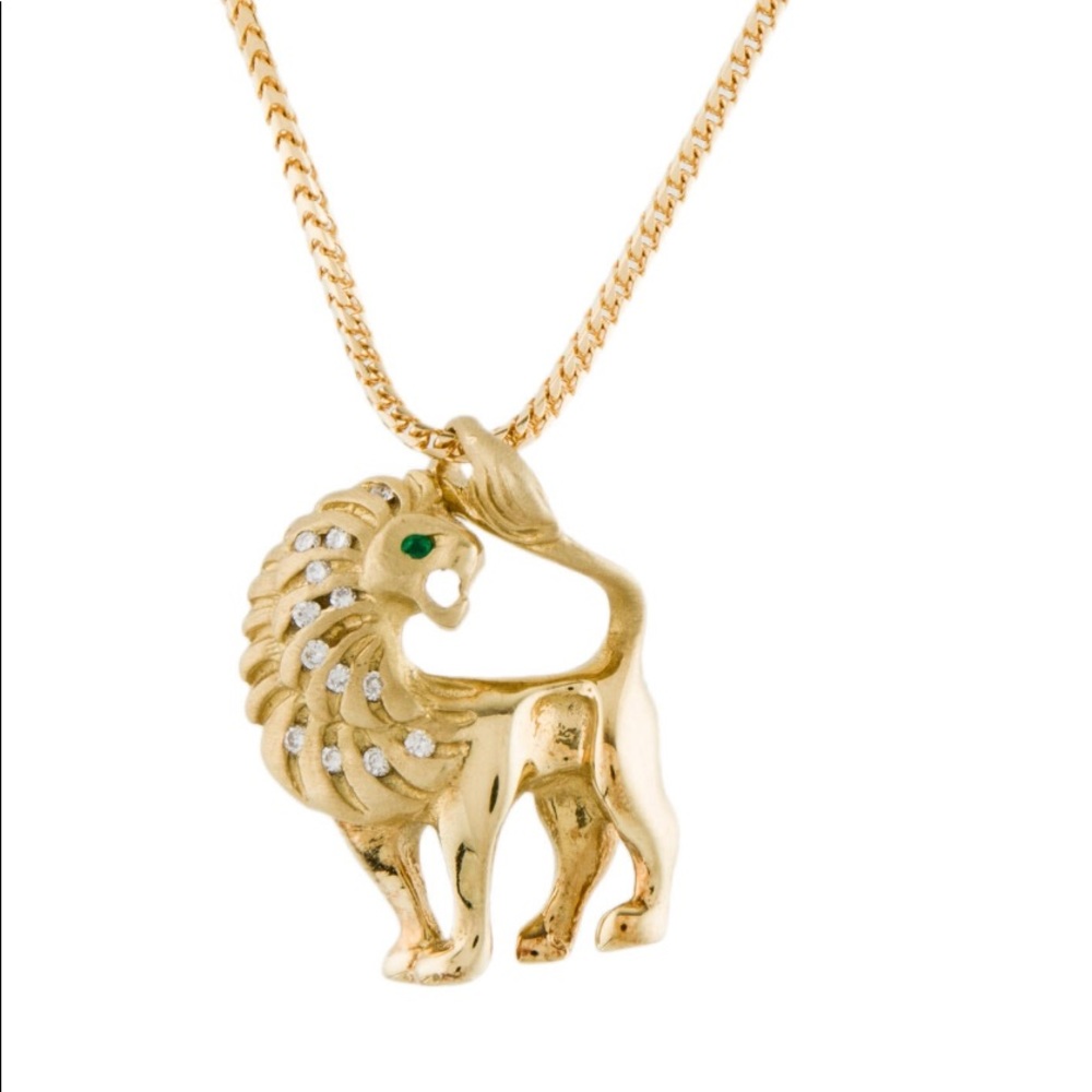 Dior design lion 18k solid gold Lion pendant w/diamonds & tsavorsite w/18k chain